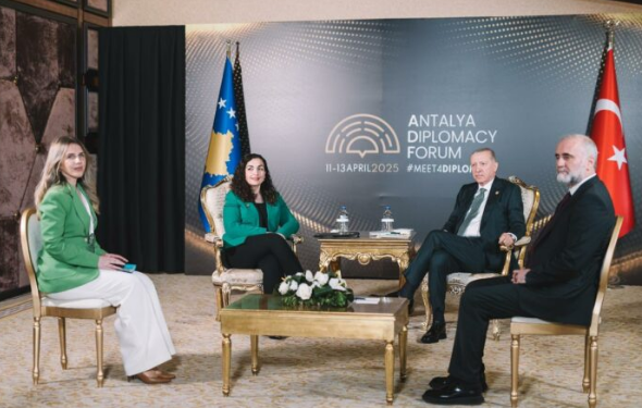 Osmani takohet me Erdoganin: Një mik i dëshmuar dhe një shtyllë e fortë mbështetjeje në çdo etapë të shtetndërtimit tonë