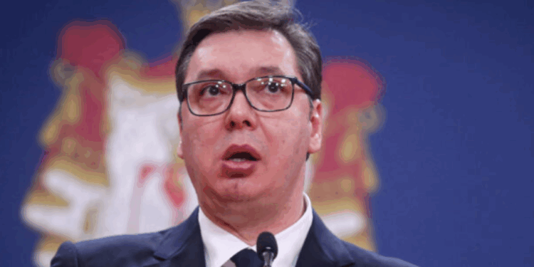 Vucic luhatet: S’kam ndryshuar vendim për ta vizituar Moskën, do të shohim si rrjedhin gjërat