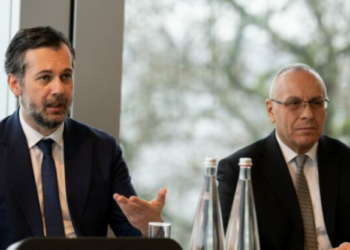 Ministrin Çeku nuk bind deklarata e federatës së Agim Ademit: Qartë ndodhi largimi i flamurit të Kosovës në Beograd