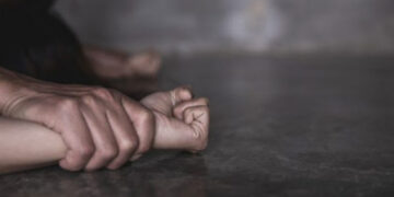 “E kemi kojshi, me një mexhë”, flet 14-vjeçarja që dyshohet se u dhunua për 1 vit nga 58 vjeçari