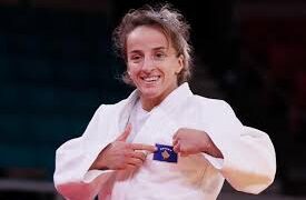 Distria Krasniqi në finalen e Europianit – synon medaljen e artë
