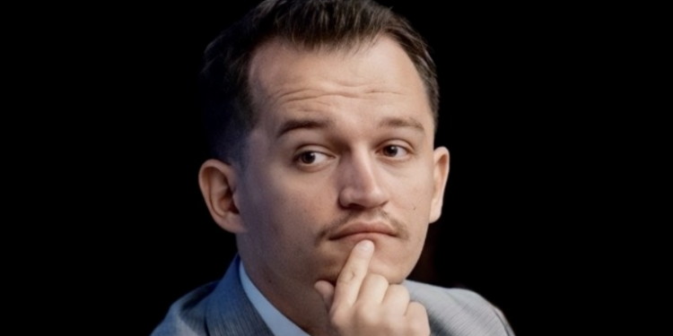 Cakolli: Nëse një ministër jep dorëheqje nuk do të thotë që më nuk ka ministri, shtetin nuk e mbajnë individët apo emrat e përveçëm – e mban sistemi