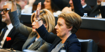 Schwarz mobilizohet: Nuk shantazhohet shteti, të hënën vazhdojmë betejën