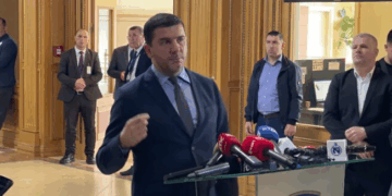 Krasniqi pas dështimit të seancës: VV po blen kohë edhe 48 orë për të bërë pazaret
