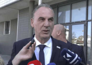 “Ka naj testim, naj kalkulim”: Limaj deklarohet pas dështimit të tetë të seancës konstituive