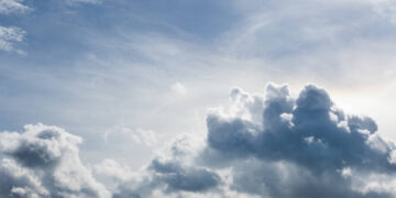 Moti sot: Kthjellime pasdite dhe rritje temperaturash në rajon