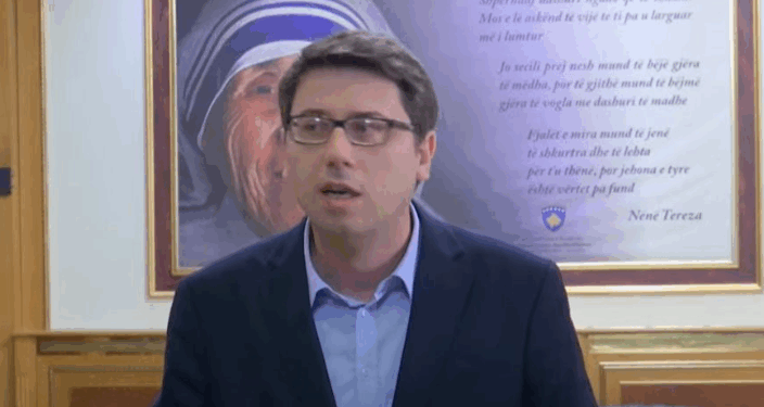 Murati thotë diçka: Ka deputetë që po duan të votojnë për, por partitë e tyre s’po i lënë