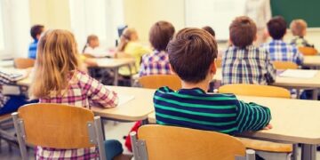 Komuna e Gjilanit paguan ‘për vota’ ekskursionin e nxënësve