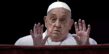 Papa Françesku ndahet nga jeta në moshën 88-vjeçare