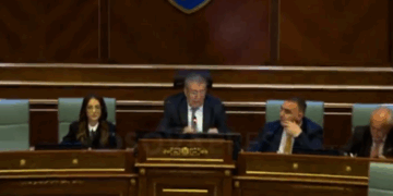 Nesër nga ora 12:00 vazhdon seanca konstituive, njofton Kuvendi i Kosovës