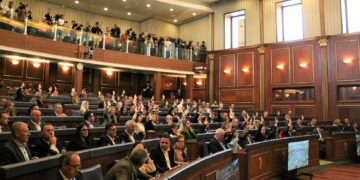Kuvendi i Kosovës dështon për herë të 21-të të konstituohet – Seanca shtyhet për 27 maj