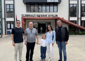 Ramiz Lladrovci voton në Shqipëri: Kandidati të cilin e votova pres të jetë avokat i çështjes kombëtare