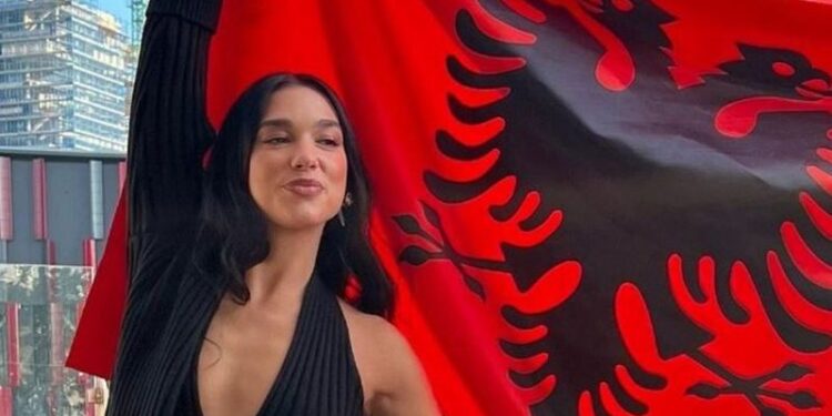 Dua Lipa në mesin e 300 figurave të famshme që kërkojnë armëpushim në Gaza