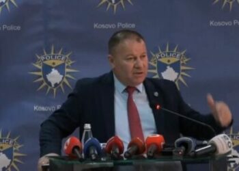 Incidenti në veri, Hoxha: Shenja me të kuqe te maturanti s’ishte gjak, e kishte bërë me ngjyrë para defilimit