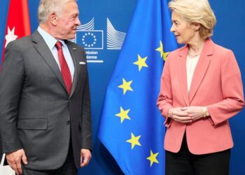 Von der Leyen i bën thirrje Izraelit: Ndalni përshkallëzimin në Gaza – Mbështetje për rindërtimin dhe planin arab