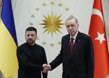 Dita vendimtare për paqen: Zelensky në Ankara, negociatat Rusi-Ukrainë pritet të nisin sot në Stamboll – Putini nuk merr pjesë