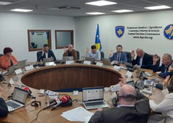 KQZ mblidhet sot për të diskutuar pagesat e stafit zgjedhor dhe çështje të tjera paszgjedhore
