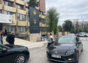 LDK dorëzon kallëzimin penal në Prokurori, kundër Kurtit dhe ish-ministrave