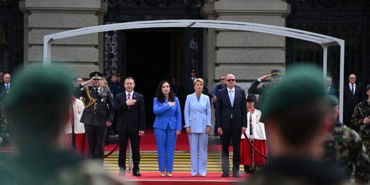 Presidentja Osmani në vizitë shtetërore në Zvicër – Theksohet partneriteti mes dy vendeve