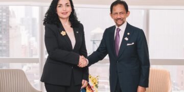 Presidentja Osmani udhëton për Brunei për vizitë shtetërore, e ftuar nga Sulltani i Bruneit