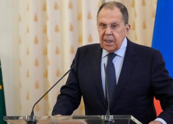 Lavrov sulmon Evropën pas heqjes së kufizimeve për armët ndaj Ukrainës: “Karrierat e tyre varen nga lufta”