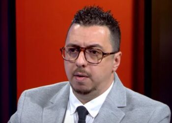 Asnjë votë për dorën që godet edhe të vetët!