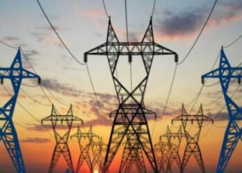 ‘Mbi 200% më shtrenjtë’: Oda Ekonomike kërkon pezullim të shtrenjtimit të rrymës