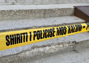 Ekskluzive: Gjendet trup i pajetë në Ulpianë – Dyshohet për vetëvrasje pranë “Fontanës”