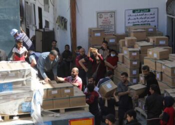 OBSH alarmon: Asnjë kamion me ndihma mjekësore nuk ka hyrë në Gazë që nga përfundimi i bllokadës