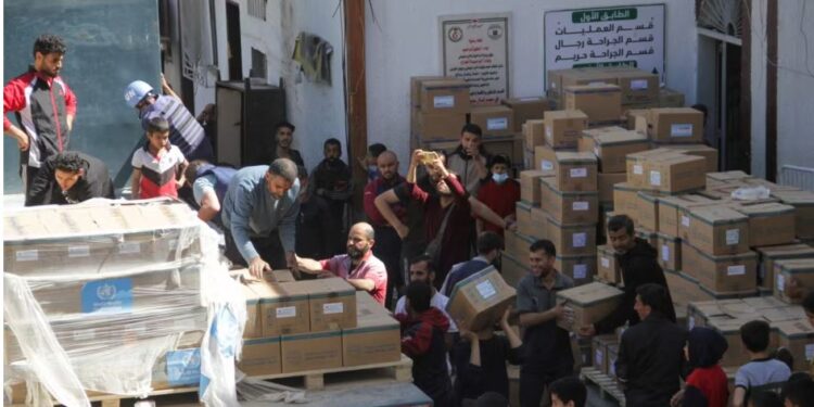 OBSH alarmon: Asnjë kamion me ndihma mjekësore nuk ka hyrë në Gazë që nga përfundimi i bllokadës