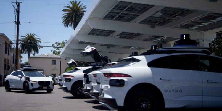 Robotaksi Waymo: Fillimi i një revolucioni në transportin urban