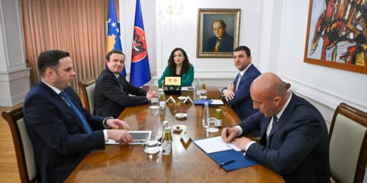 Takimi Konsultativ i Presidentes Osmani me Liderët e Partive Politike për Çështjen e Kuvendit