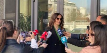Çitaku: Ne nuk mund të suspendojmë demokracinë për shkak të tekeve të Kurtit dhe ambicieve të Haxhiut