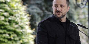 Zelensky nga Berlini: Rusia s’ka sjellë asgjë të re për paqe – vetëm ultimatume të vjetra
