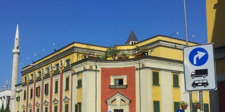 Hakerët iranian sulmojnë faqen e Bashkisë Tiranë