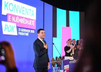 Memli Krasniqi rizgjidhet kryetar i PDK-së: Premton rikthimin e partisë në pushtet