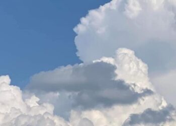 Moti për të martën në Kosovë: Diell, vranësira të shpërndara dhe rrezatim i lartë diellor