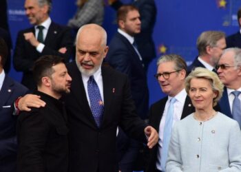 Propaganda ruse targetoi samitin e Komunitetit Europian në Tiranë