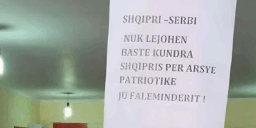 “Jo Bast për Serbinë!” – Bastorja shqiptare bllokon lojtarët: “Patriotizmi mbi gjithçka!”