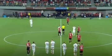 Federata serbe lavdëron Dukën dhe sulmon tifozët shqiptarë: Na dhunuan! Skena të turpshme…