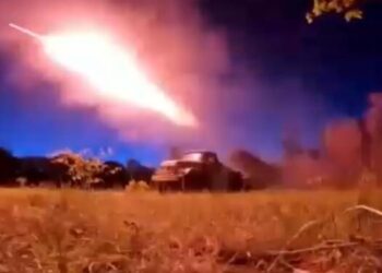 “Duhet penguar Putin”, Anglia do blejë avionë për të qëlluar me armë bërthamore