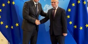 Zëvendëskryeministri Bislimi takim bilateral me përfaqësuesin e BE-së, Peter Sørensen, në Bruksel