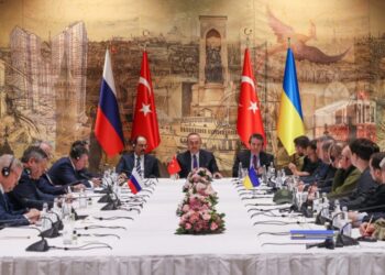 “Reuters” e publikon propozimin për paqe që Ukraina do t’ia paraqesë Rusisë në Stamboll