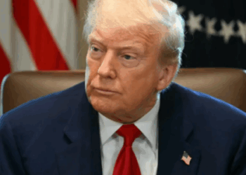 Trump ua bën me dije tregtarëve të naftës: Mos e rrisni çmimin, po ju vëzhgoj