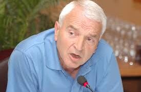 Ndahet nga jeta Dr. Bujar Bukoshi