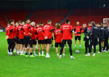 Shqipëri–Serbi: Silvinjo lë jashtë katër futbollistë, Berisha dhe Pajaziti surprizat e mëdha