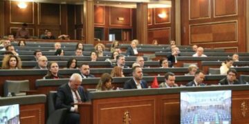 Katër muaj pas zgjedhjeve, Kosova pa institucione të reja