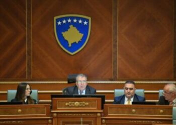 Sot tentohet për herë të 34 konstituimi i Kuvendit të Kosovës, s’ka sinjale për dalje nga ngërçi