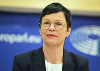 Komisionerja për Zgjerimin: Shqipëria në rrugë të sigurt drejt anëtarësimit në BE deri në vitin 2030