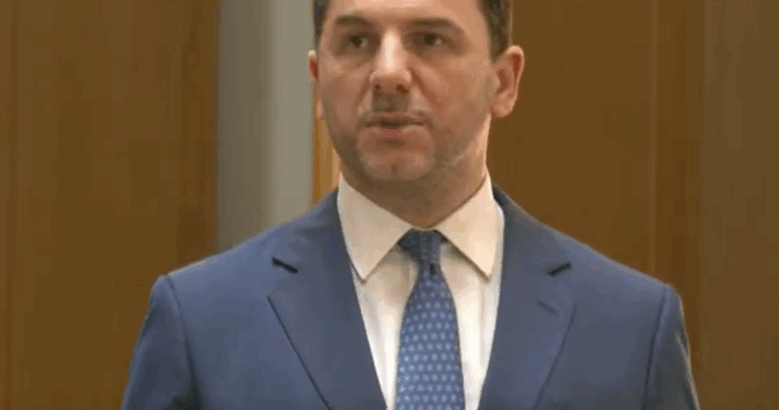 Krasniqi: Kurti jeton në realitet alternativ, interpretimi i tij i aktgjykimit është i çuditshëm